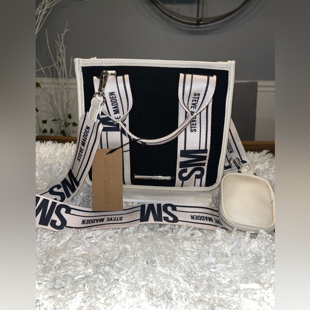 Steve Madden crossbody/ shoulder bag